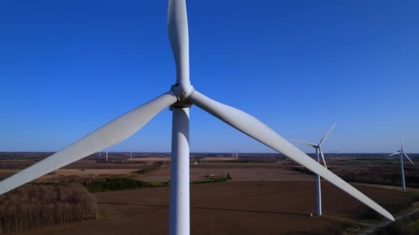 Shot Landscape Wind Turbines Power Station Farms Background Environmental Engineering — Vídeo de Stock