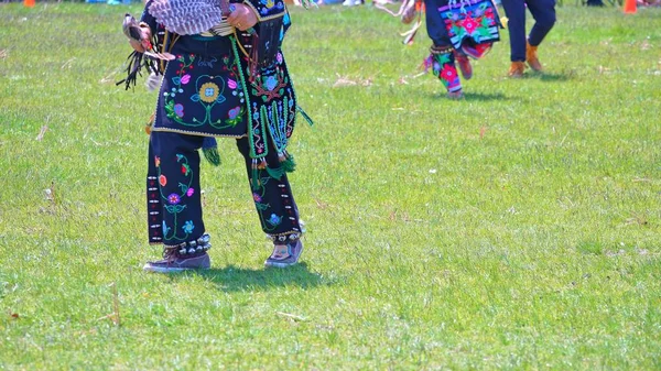 Pow Wow Indigenous Traditional Dance Spirit Powwow Hosted Spirited People — Stock Photo, Image