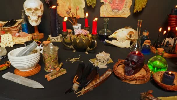 Okultystyczne Ezoteryczne Czary Nadal Skupiają Się Naturze Tło Halloween Magicznymi — Wideo stockowe