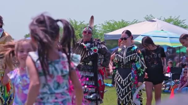 Pow Wow 2Nd Annual Two Spirit Powwow Spirited People 1St — Video Stock