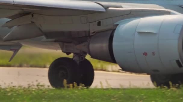 Fermer Jet Moteur Travail Avion Avant Décollage Chaleur Sans Précédent — Video