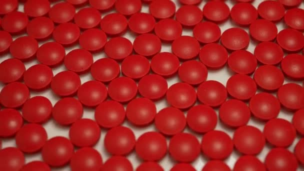 Orvosi Tablettagyár Gyógyszeripar Gyártási Koncepciók Lassan Váltogasd Piros Pirulákat Nemzeti — Stock videók