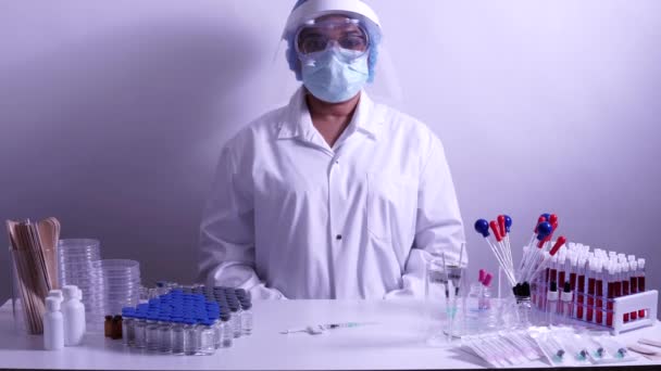 Different Covid Vaccines Presented Laboratory Scientist Nurse Various Coronavirus Vaccine — Stock Video