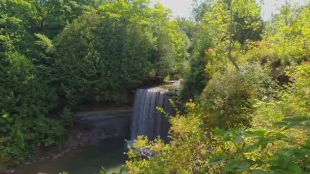 Bridal Veil Falls Manitoulin Island Ontario Kanada Pittoreska Vattenfall Känd — Stockvideo