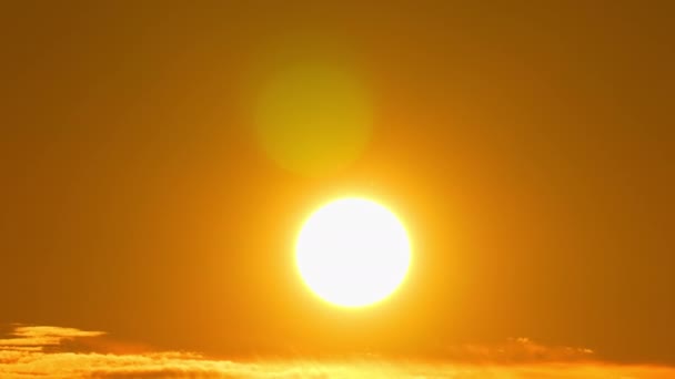 Big Kuning Cerah Panas Cakram Matahari Bergerak Turun Sebagai Matahari — Stok Video