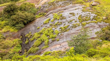 İsrail 'in kuzeyindeki kutsal kanyon vadisinin manzarası.