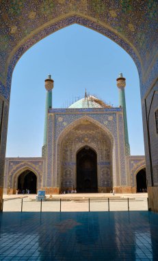 İsfahan, İran, 06.30.2023: İsfahan Jameh Camii veya Jme 'Camii, İran.