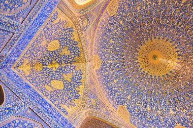 İsfahan, İran, 06.30.2023: Şah Camii, İsfahan, İran, Şah camisinin mimari detayları.