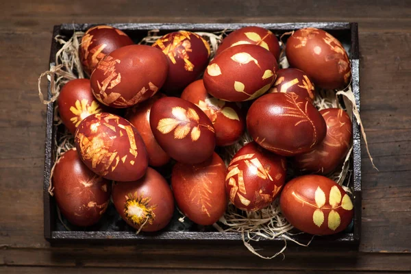 Традиционные Пасхальные Яйца Окрашенные Луковую Кожуру Светлый Пасхальный Праздник Религиозные — стоковое фото