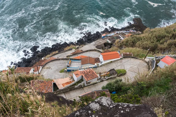 Descenso Empinado Hacia Pequeño Puerto Porto Nordeste Lado Oriental Isla — Foto de Stock