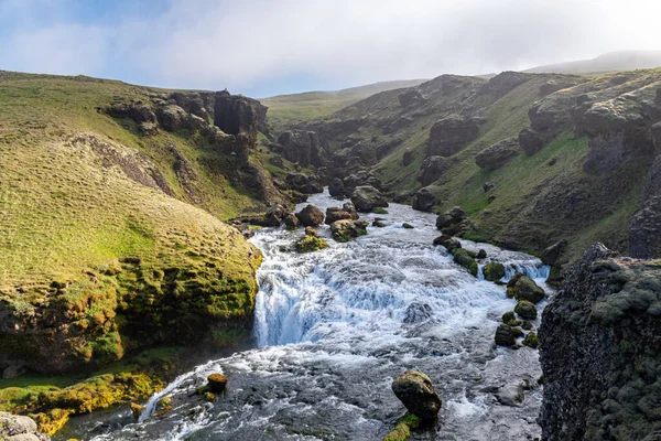 Водоспад Fosstorfufoss Вздовж Fimmvorduhals Стежки Південній Ісландії — стокове фото