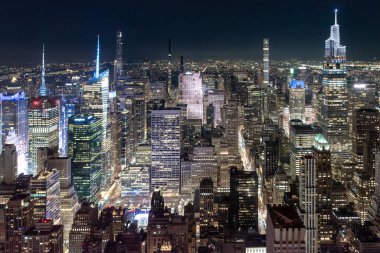 Manhattan, New York 'un gece silueti
