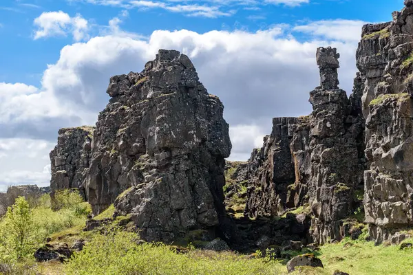Veduta Della Valle Della Spaccatura Nel Parco Nazionale Thingvellir Islanda Foto Stock