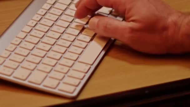 Close Video Recording Laptop Notebook Mobile Computer Desktop Keyboard Typing — Stok video
