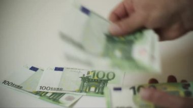 100 Avro banknotlar, 100 Avro banknotlar, 100 Avro banknotlar, 100 Avro banknotlar, 100 Avro, 100 Avro, 100 Avro, 100 Avro, 100 Avro, 100 Para, Para, Para, Para, Faturalar,