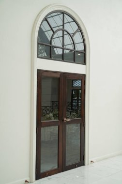 Kahverengi ahşap kapı arka plan