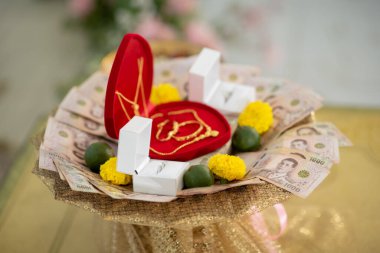 Çeyizi de sayarsak, Tayland Geleneksel Seremonu