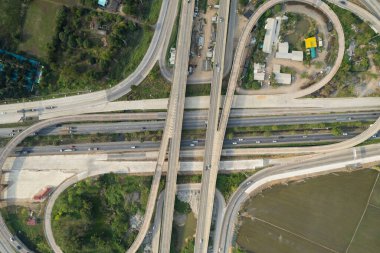 Otoyol manzarası, araba, yol manzarası, ulaşım.