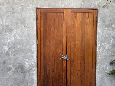 Kapı zinciri, dükkan kapatma, iş.