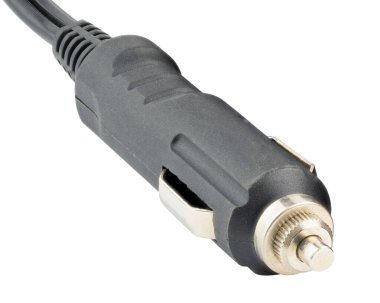Araba çakmağı fişi. 12V DC güç prizi. Çeviriciler, telefon şarjı, hava kompresörleri, GPS cihazları gibi çeşitli aksesuarları çalıştırmak için kullanılan standart 12 voltluk konnektör.