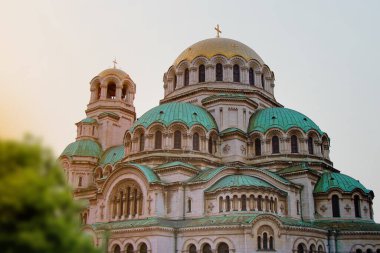 Popüler turizm merkezi - Bulgaristan 'ın Sofya kentindeki Alexander Nevsky Katedrali.
