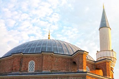 Sofya 'daki Banya Başhi Camii manzarası. Bulgaristan.