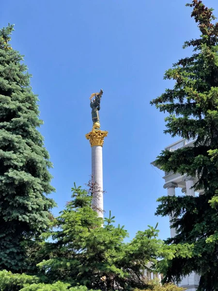 2023 ウクライナ キエフ市 中央広場 キエフは ウクライナ ヨーロッパの首都です 有名なウクライナのランドマーク — ストック写真