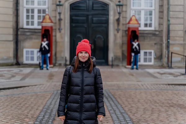 Travel Woman Walks City Copenhagen Denmark — Stockfoto