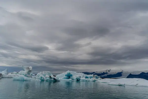 Island Smältande Glaciär Flyter Havet — Stockfoto