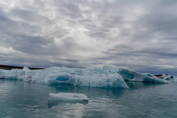 Ijsland Een Smeltende Gletsjer Drijft Oceaan — Stockfoto