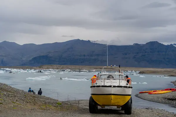 Islândia Julho 2023 Excursão Para Geleira Barco Geleira Jokulsarlon — Fotografia de Stock