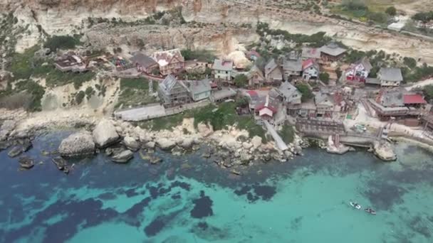 Malta Luchtfoto Van Een Klein Popeye Village — Stockvideo