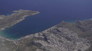 Malta 'yı uçaktan aldım. Yukarıdan görüntüle.