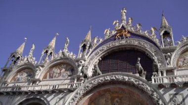 Katedral manzarası. Yakın plan..
