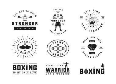 Boks ve dövüş sanatları logo rozetleri ve vintage tarzı Etiketler. Motivasyonel posterler Inspirational quotes ile. Vektör çizim