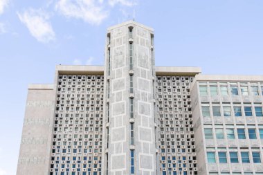 Lizbon, Portekiz 'deki Adalet Sarayı etkileyici mimarisini ve yüce varlığını gözler önüne seriyor.