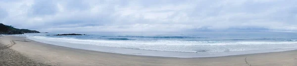 Vista Muy Panorámica Playa Asturiana Frejulfe Con Cielos Muy Nublados — Foto de Stock