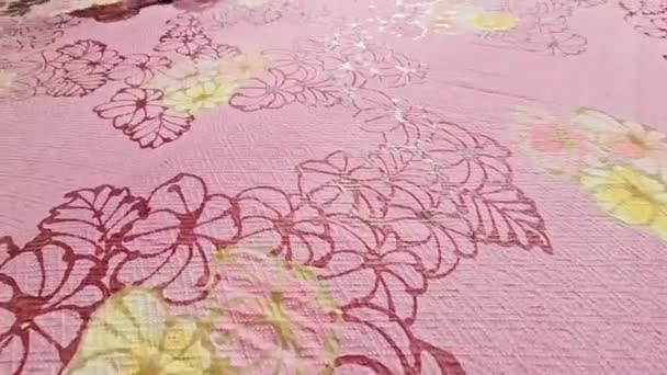 Hacer Batik Dibujando Patrones Mano Alzada Tela Tailandia — Vídeos de Stock