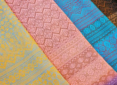 Güzel renkli desenli Batik kumaşı Tayland 'da yerel halktan bir el işi..