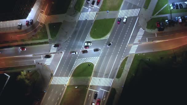 Emelkedő Drónlövés Látványos Emelkedést Mutat Autópályán Utak Hidak Viaduktok Közeledését — Stock videók