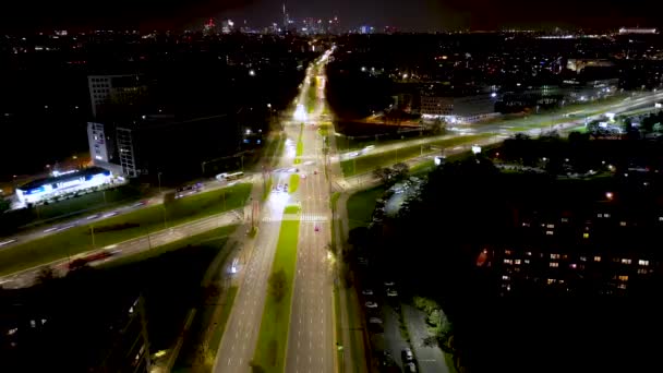 Varşova Kavşağı Kavşağında Hiperlapse Dronelapse Havacılık Görüntüsü Polonya Gece Kavşak — Stok video