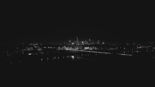 Drone Widok Budynek Metropolis Nocy Ulicy Dużym Natężeniem Ruchu Stolica — Wideo stockowe