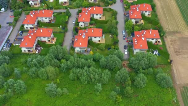 Aerial View Residential Houses Spring Establishing Shot Neighborhood Suburb Real — Stock Video