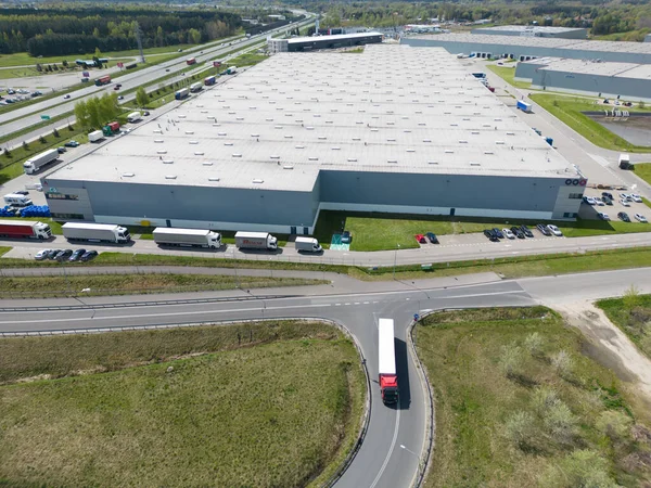 Luchtfoto Van Het Logistieke Park Met Magazijn Laadhub Vele Opleggers — Stockfoto