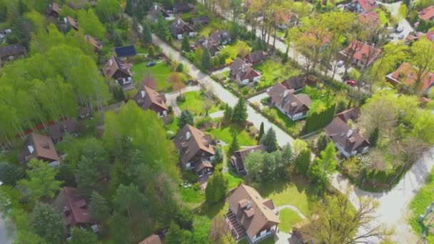 Αεροφωτογραφία Του Χωριού Κατοικίες Drone Πάνω Δείτε Καλοκαίρι Blue Sky — Αρχείο Βίντεο