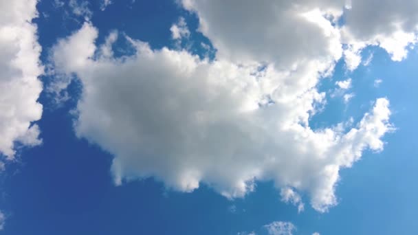 Sky Time Lapse Clouds Blue Sunny Sky Loop White Clouds — Stock Video