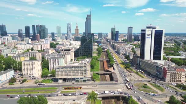Légi Panoráma Varsó Lengyelország Felett Vistual Folyó Város Központjában Távolban — Stock videók