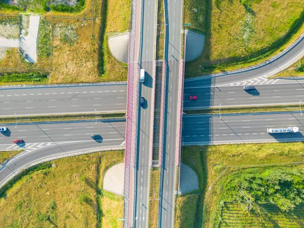 Ovanför Stadstransport Korsning Väg Antenn Med Biltrafik Transportindustrin — Stockfoto