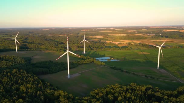 Vue Aérienne Parc Éoliennes Pour Production Énergie Sur Beau Ciel — Video