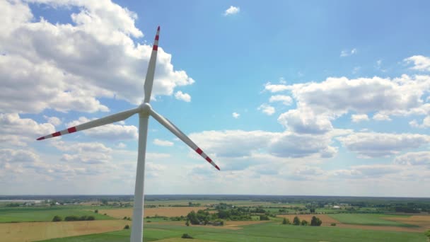 Widok Lotu Ptaka Potężnej Farmy Turbin Wiatrowych Produkcji Energii Pięknym — Wideo stockowe